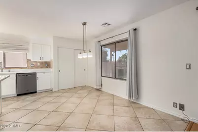 16020 N 86th Lane, Peoria, AZ 85382 - Photo 11
