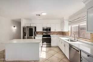 16020 N 86th Ln, Peoria, AZ 85382 - Photo 13