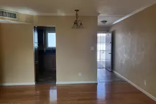 814 N 82nd St, Scottsdale, AZ 85257 - Photo 9