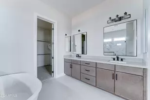 4075 W Silverdale Rd, San Tan Valley, AZ 85144 - Photo 25