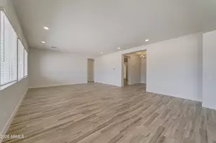 4075 W Silverdale Rd, San Tan Valley, AZ 85144 - Photo 9
