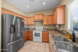 7414 N 88th Ln, Glendale, AZ 85305 - Photo 9
