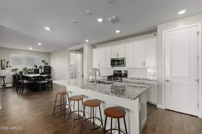 554 W Rainbow Bridge Lane, San Tan Valley, AZ 85140 - Photo 5