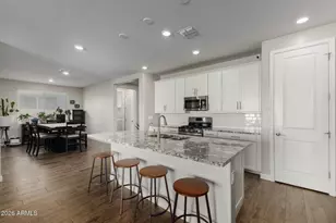 554 W Rainbow Bridge Ln, San Tan Valley, AZ 85140 - Photo 5