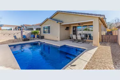 554 W Rainbow Bridge Lane, San Tan Valley, AZ 85140 - Photo 1