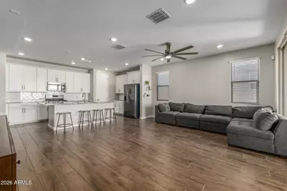 554 W Rainbow Bridge Lane, San Tan Valley, AZ 85140 - Photo 9