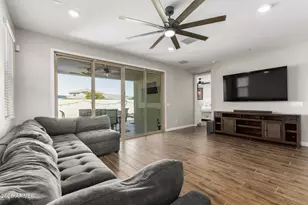 554 W Rainbow Bridge Ln, San Tan Valley, AZ 85140 - Photo 15