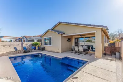 554 W Rainbow Bridge Lane, San Tan Valley, AZ 85140 - Photo 1