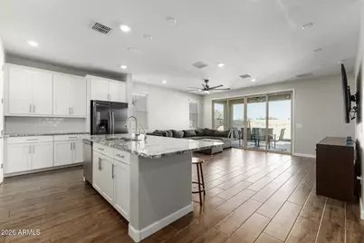 554 W Rainbow Bridge Lane, San Tan Valley, AZ 85140 - Photo 7