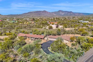 39402 N Spur Cross Rd, Cave Creek, AZ 85331 - Photo 1