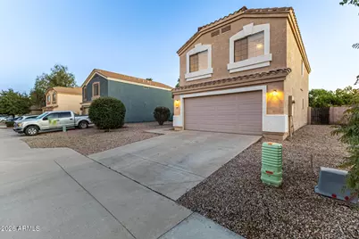 2391 W Allens Peak Drive, San Tan Valley, AZ 85144 - Photo 5