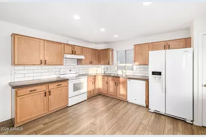 2391 W Allens Peak Drive, San Tan Valley, AZ 85144 - Photo 11