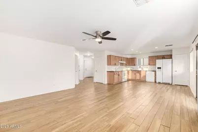 2391 W Allens Peak Drive, San Tan Valley, AZ 85144 - Photo 9