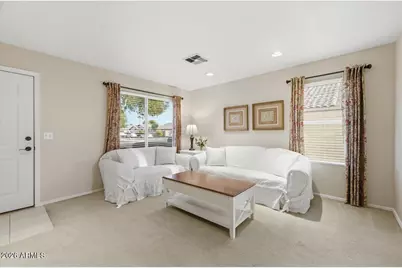 7106 N 41st Lane, Phoenix, AZ 85051 - Photo 5