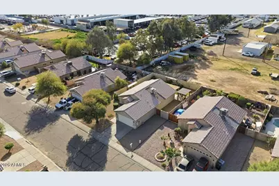 7106 N 41st Lane, Phoenix, AZ 85051 - Photo 31