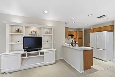 7106 N 41st Lane, Phoenix, AZ 85051 - Photo 9