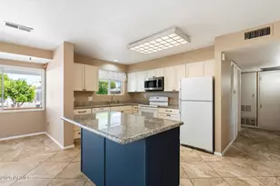 10638 W Alabama Ave, Sun City, AZ 85351 - Photo 5