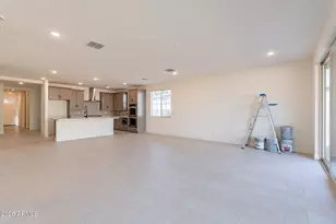 12941 N Founders Park Blvd, Surprise, AZ 85379 - Photo 11