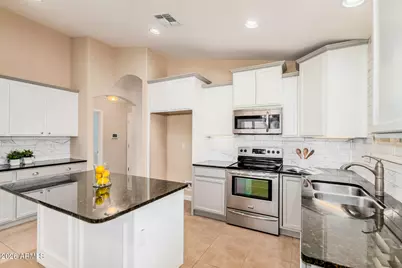 21836 W Hopi Street, Buckeye, AZ 85326 - Photo 13