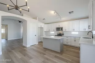 2518 W Carson Rd, Phoenix, AZ 85041 - Photo 13