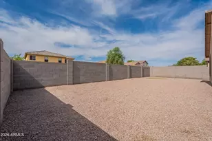 2518 W Carson Rd, Phoenix, AZ 85041 - Photo 37