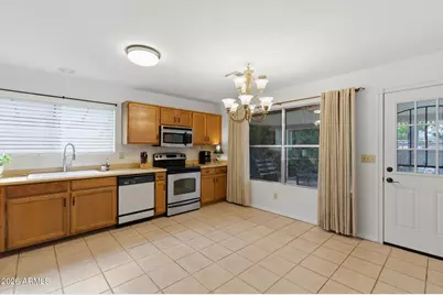 7119 W Ocotillo Road, Glendale, AZ 85303 - Photo 11