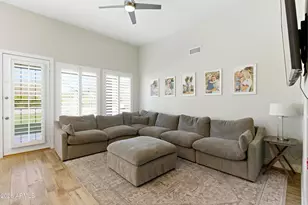 4304 E Sands Dr, Phoenix, AZ 85050 - Photo 11