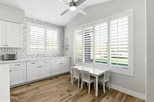 4304 E Sands Dr, Phoenix, AZ 85050 - Photo 17