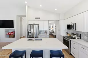 4304 E Sands Dr, Phoenix, AZ 85050 - Photo 15