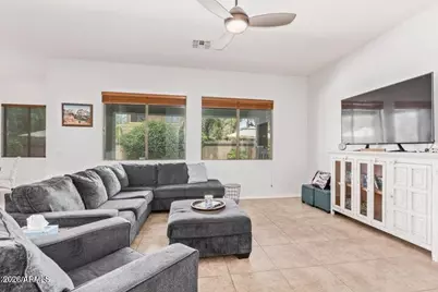 2434 W Red Range Way, Phoenix, AZ 85085 - Photo 19