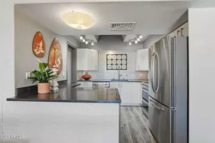 6502 N Central Ave, Phoenix, AZ 85012 - Photo 9