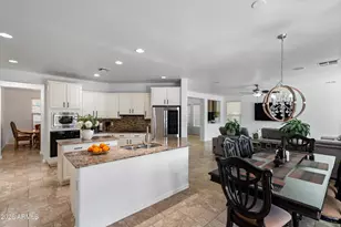 10933 E Renfield Ave, Mesa, AZ 85212 - Photo 15