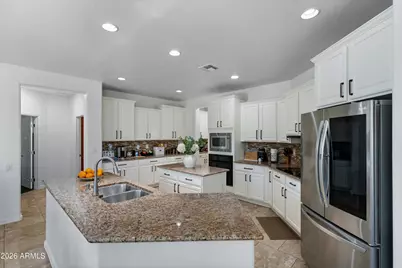 10933 E Renfield Avenue, Mesa, AZ 85212 - Photo 13