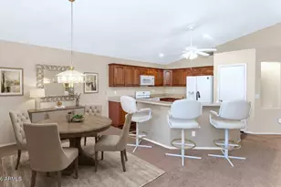 8420 S Stephanie Ln, Tempe, AZ 85284 - Photo 3