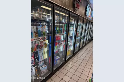 0000 N Xxxxxxx Avenue, Phoenix, AZ 85023 - Photo 1