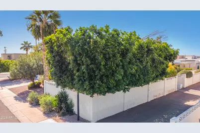 6330 E Catalina Drive, Scottsdale, AZ 85251 - Photo 5