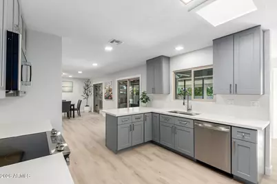 13103 W Castlebar Drive, Sun City West, AZ 85375 - Photo 11