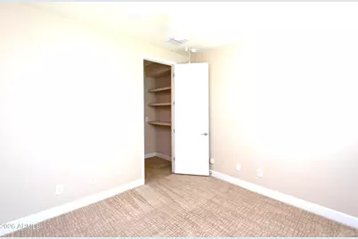 10539 E Hawk Avenue, Mesa, AZ 85212 - Photo 7