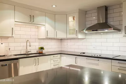 2323 N Central Avenue #1103, Phoenix, AZ 85004 - Photo 17