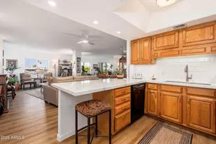 10330 W Thunderbird Blvd, Sun City, AZ 85351 - Photo 9