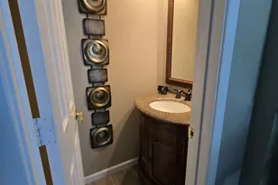 8611 S 48th St, Phoenix, AZ 85044 - Photo 9