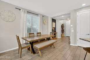 2843 E Wayland Dr, Phoenix, AZ 85040 - Photo 7