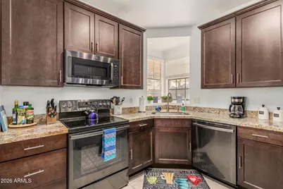 868 E Page Street, Gilbert, AZ 85234 - Photo 9