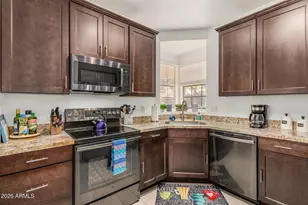 868 E Page St, Gilbert, AZ 85234 - Photo 9