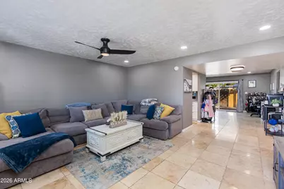 5034 N 81st Street, Scottsdale, AZ 85250 - Photo 3