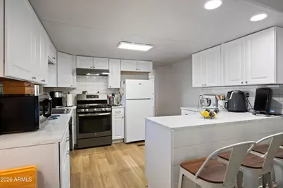 1855 W Wickenburg Way Way #119, Wickenburg, AZ 85390 - Photo 11