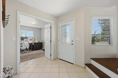 821 E Kesler Lane, Chandler, AZ 85225 - Photo 7