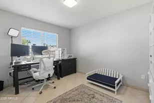 821 E Kesler Ln, Chandler, AZ 85225 - Photo 5