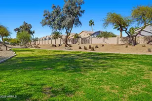 821 E Kesler Ln, Chandler, AZ 85225 - Photo 59