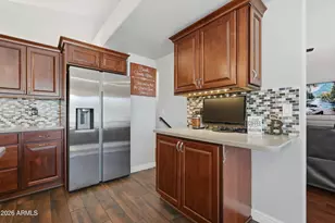 821 E Kesler Ln, Chandler, AZ 85225 - Photo 23